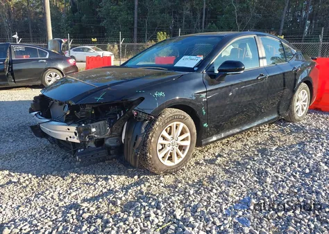 2025 Toyota Camry Le from USA, damaged, VIN 4T1DAACK9SU120212